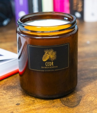 Świeca sojowa - cedr